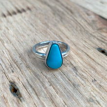 Load image into Gallery viewer, Turquoise Ring - sz. 5 3/4